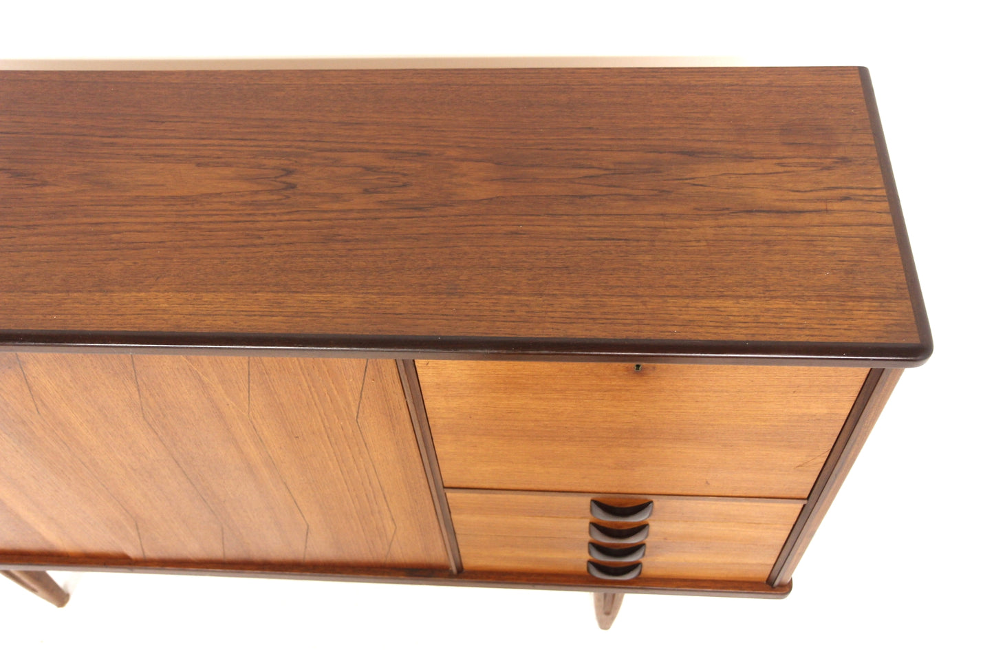 Credenza Highboard, "Rosetto" Svanthe Skogh design svedese vintage anni 60 [sw24380] misure L.173 H.107 P.45